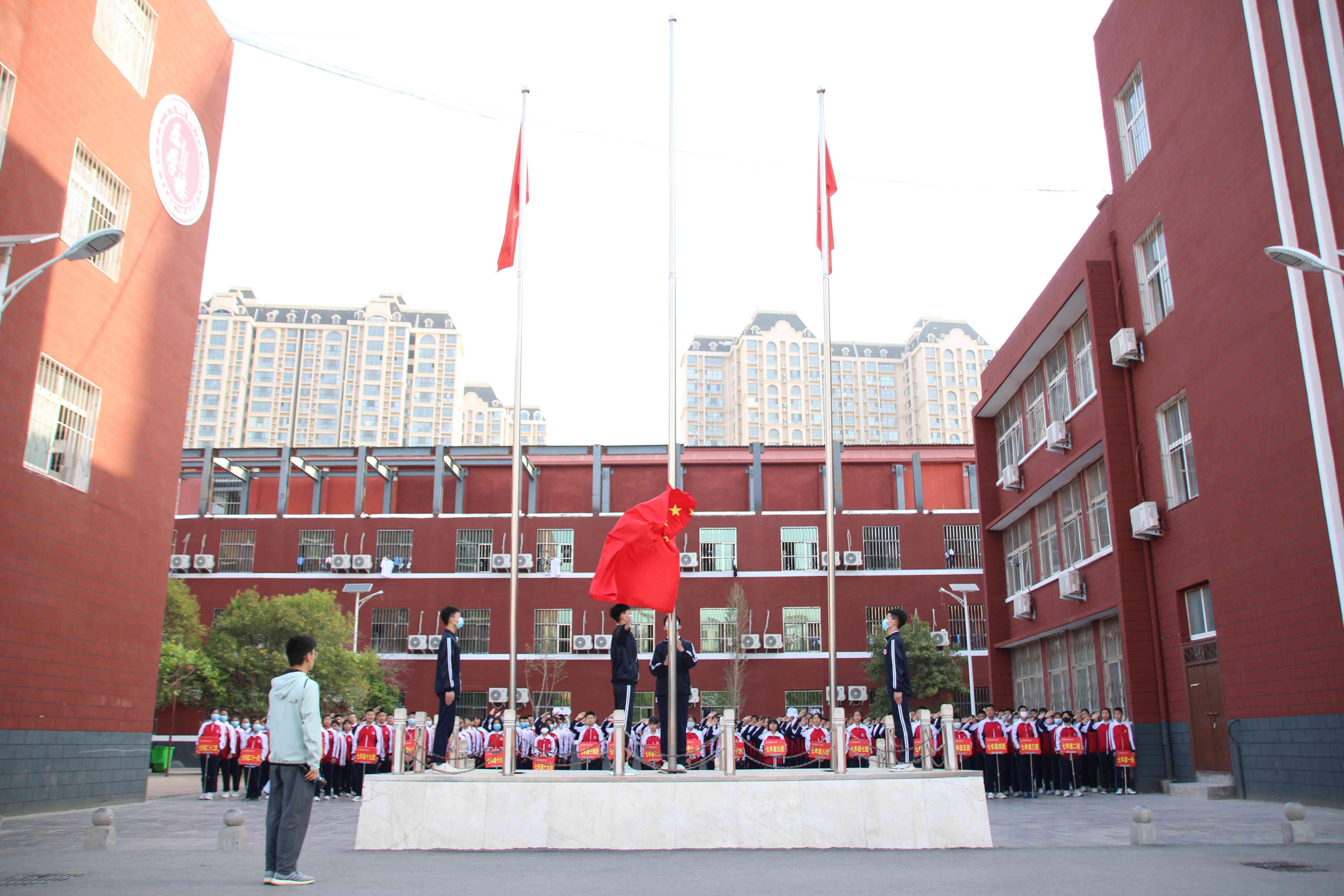 濮阳油田实验学校图片